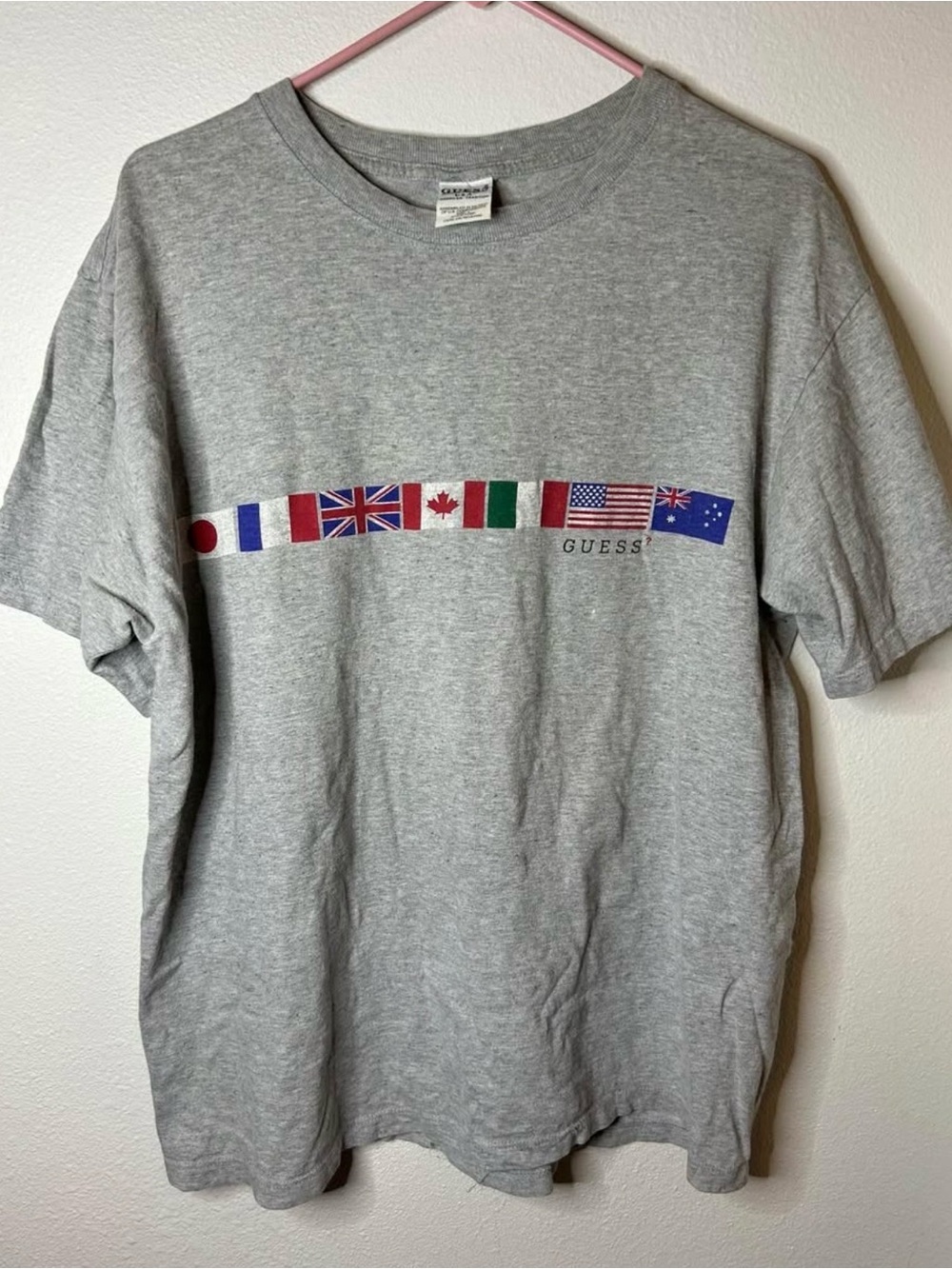Vintage 90s Guess T Shirt Flags Graphic Design Gray Size Large Guess? - Picture 1 of 8